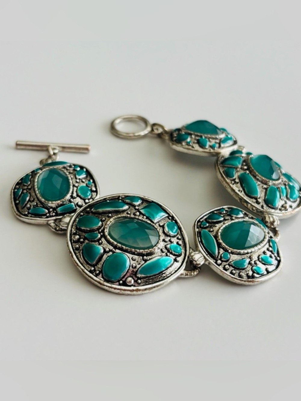 Turquoise Color Statement Bracelet Silver Tone Chunky Boho Toggle